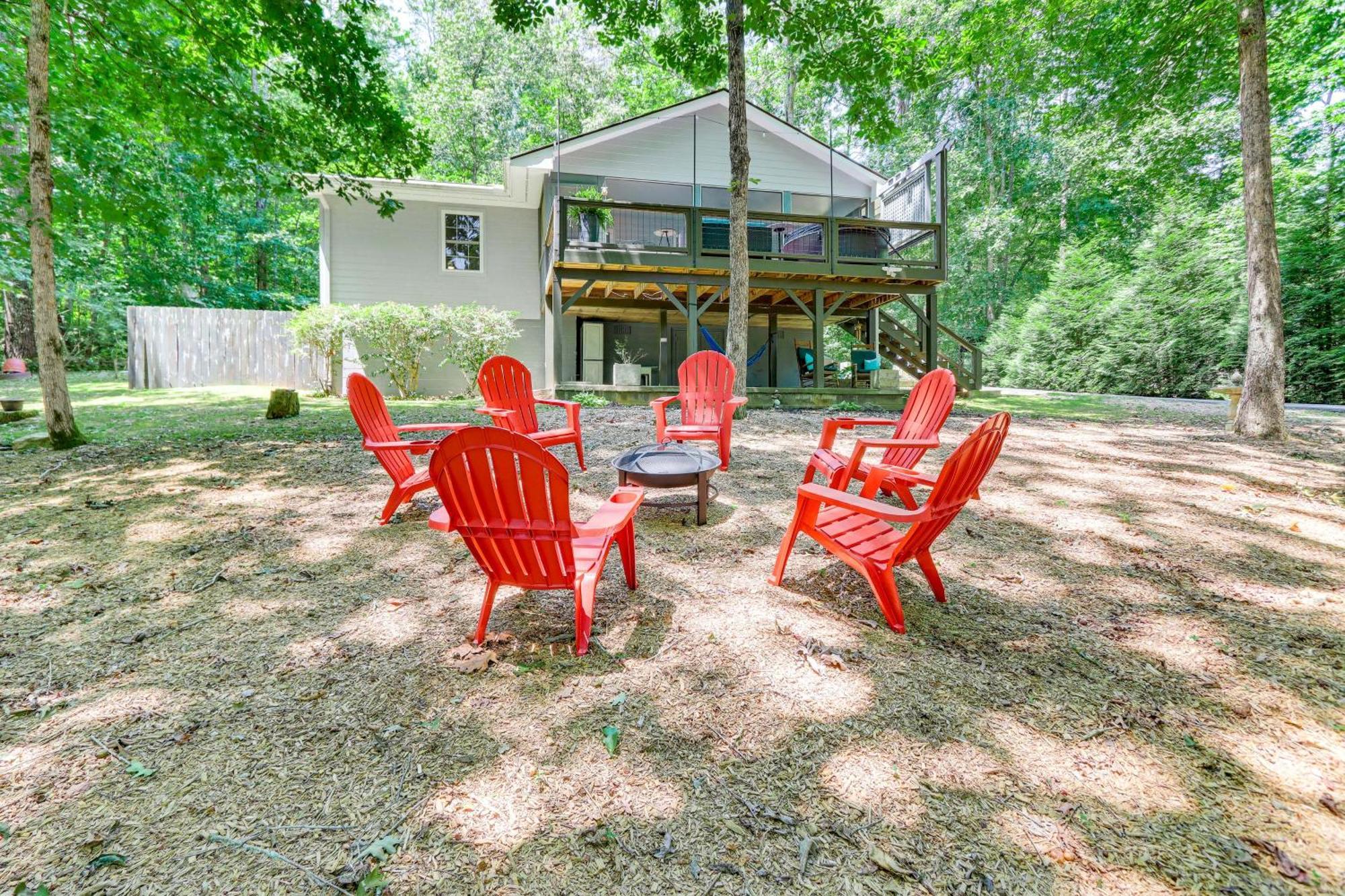 Pet-Friendly Home With Hot Tub In Blue Ridge! Eksteriør bilde