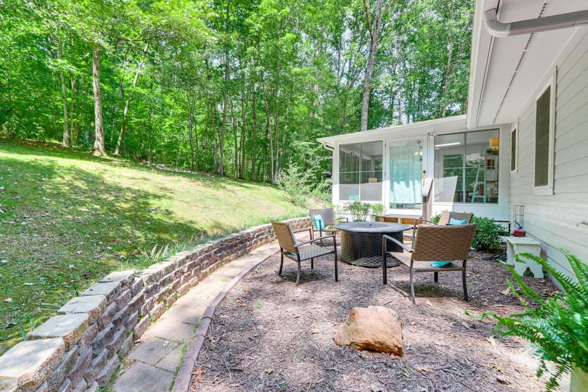 Pet-Friendly Home With Hot Tub In Blue Ridge! Eksteriør bilde